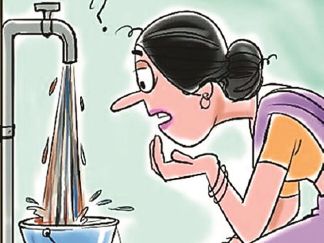 Betul News: स्वच्छता निरीक्षक को बैठक से बाहर कर बुरी तरह घिरे सभापति, सीएमओ समेत नगरपालिका कर्मचारी संघ और संगठन विरोध में सडक़ पर उतरे, कलेक्टर से बोले- तीन दिन में कार्रवाई नहीं तो कामकाज होगा ठप