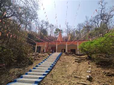 Betul News: यहां पर स्वयं प्रकृति करती है शिवलिंग का अभिषेक, जटाशंकर महादेव: मानसून में निखर उठा सौन्दर्य, प्रकृति के बीच विराजे हैं भगवान भोलेनाथ