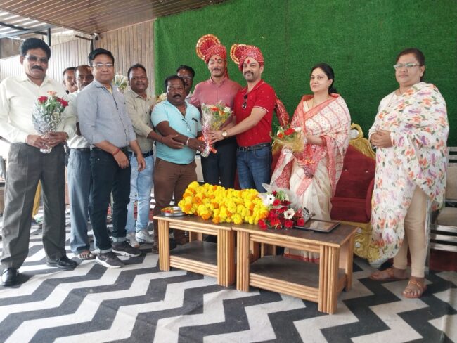 Betul Today News : बैतूल में मिला सहयोग-स्नेह अविस्मरणीय, शहडोल तबादले पर नपा ने सीएमओ बुंदेला को दी विदाई