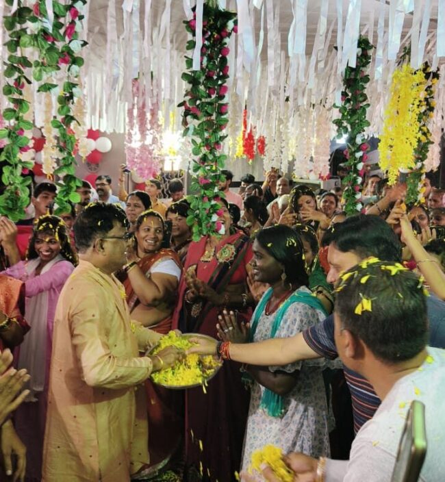 Bijasani Temple : लाड़ली जी के जन्मोत्सव पर भक्ति में सराबोर हुआ बीजासनी मंदिर