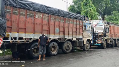 Betul News :  फिर पकड़ाए रेत से भरे दो ओवरलोड ट्रक