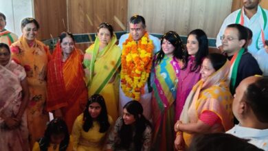 Nilay Daga Betul : मंदिरों में पूजन के बाद विधायक निलय डागा ने दाखिल किया नामांकन