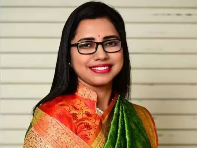 Nisha Bangre : निशा का ऐलान: मैं चुनाव लडूंगी, त्रिकोणीय संघर्ष तय