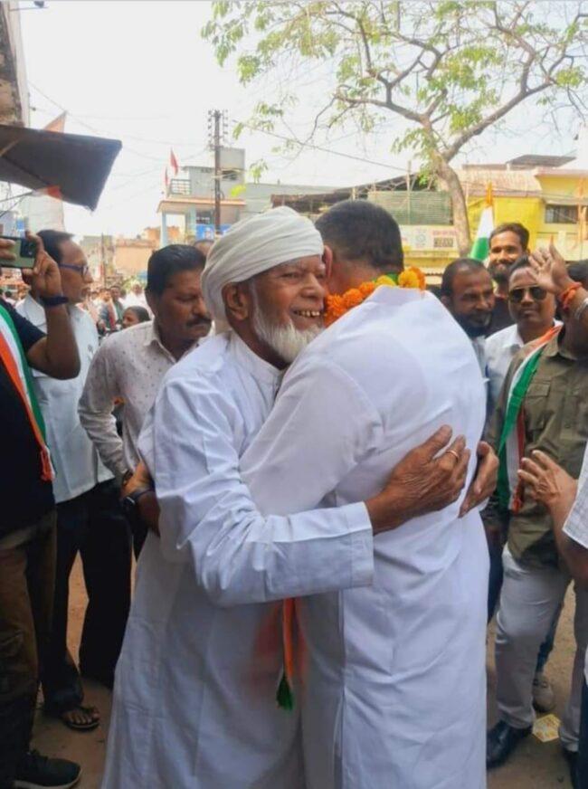 Betul Congress News : मोती वार्ड में गर्मजोशी से हुआ चहेते बेटे निलय का स्वागत