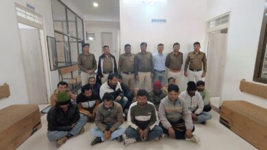 Betul News : रात के अंधेरे में संचालित हो रहा था जुआ घर