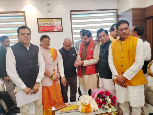 Betul News : टीआई को न हटाकर खुद बलि का बकरा बन गए एसपी