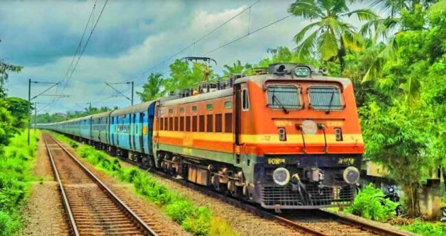 Betul Ki Khabar: बड़ी राहत: रेलवे ने मेमू ट्रेन का किराया किया कम, यात्रियों को मिलेगा बड़ा फायदा
