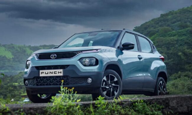 Tata Cars Price Increased: टाटा मोटर्स ने दिया जोर का झटका, किया मंहगाई का वार, नेक्सॉन और पंच की कीमतें 45 हजार तक बढ़ीं