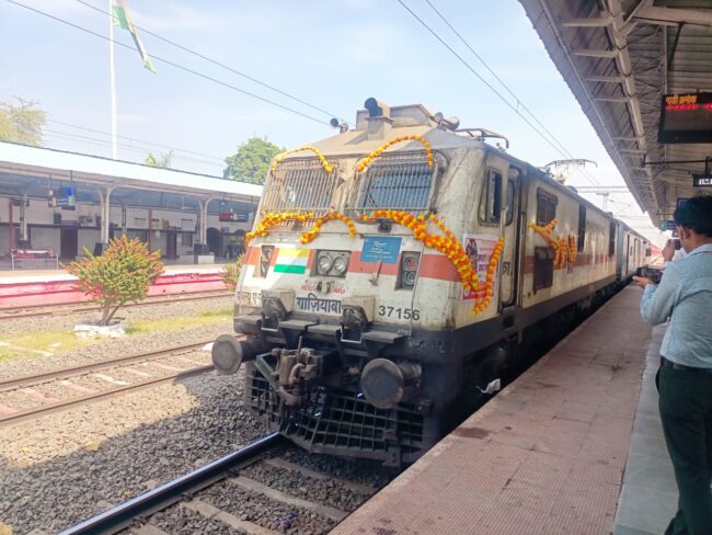 Betul Samachar: अयोध्या के लिए चली ट्रेन, न टिकट मिली न पहले से कोई जानकारी,रेलवे के अधिकारी बोले हमारे पास नहीं कोई अधिकृत जानकारी