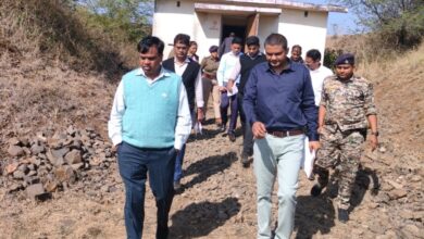 Betul Harda News: हरदा में भीषण आगजनी के बाद पटाखा गोडाउन पहुंचे कलेक्टर, एसपी, जांचा स्टॉक, कमी मिलने पर अधिकरियो को दिए कार्यवाही के निर्देश