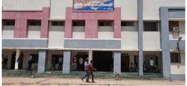 Betul News: डीटीओ की वेबसाइट बंद होने से लाइसेंस बनाने का काम ठप, उपभोक्ता कई दिनों से परिवहन कार्यालय के काट रहे चक्कर