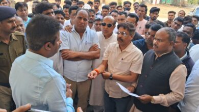 Betul News Today: आदिवासी युवक के साथ मारपीट के मामले में कांग्रेस आगे आई, पुलिस ने एफआईआर दो आरोपियों को हिरासत में लिया