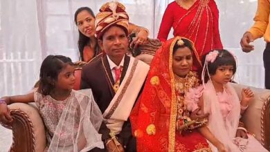 Betul Hindi News: वेटिंग रूम में हुई हल्दी की रस्म, बाईक पर बैठकर पहुंची दुल्हन