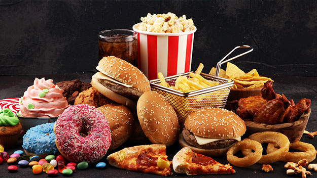 Health Tips Today: अल्ट्रा प्रोसेस्ड फूड खाते है तो हो जाएं सावधान! Cancer-Diabetes समेत हो सकती है 32 खतरनाक बीमारियां