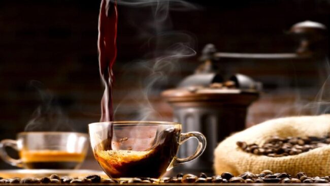 Weight Loss Drinks: यह 6 ड्रिंक रोजाना पीने से तेजी से घट सकती है पेट की जिद्दी चर्बी, ध्‍यान रखें पीने का सही समय