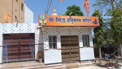 Betul Mandir Chori : हनुमान मंदिर में दिनदहाड़े चोरी, दानपेटी के हजारों रूपए ले गए चोर, घटना सीसीटीवी कैमरे में कैद