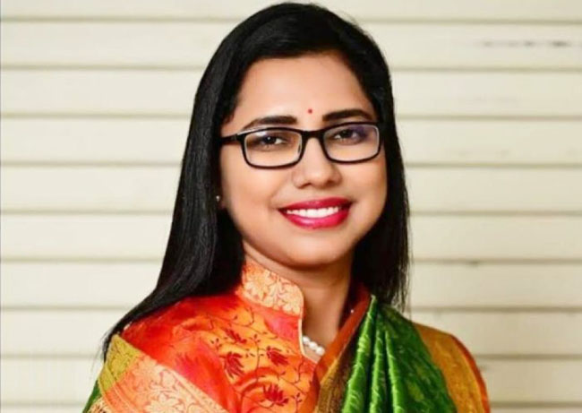 Betul Politics : जिस पार्टी को कोसा- हमले के आरोप लगाए अब उसी का दामन थामेंगी निशा