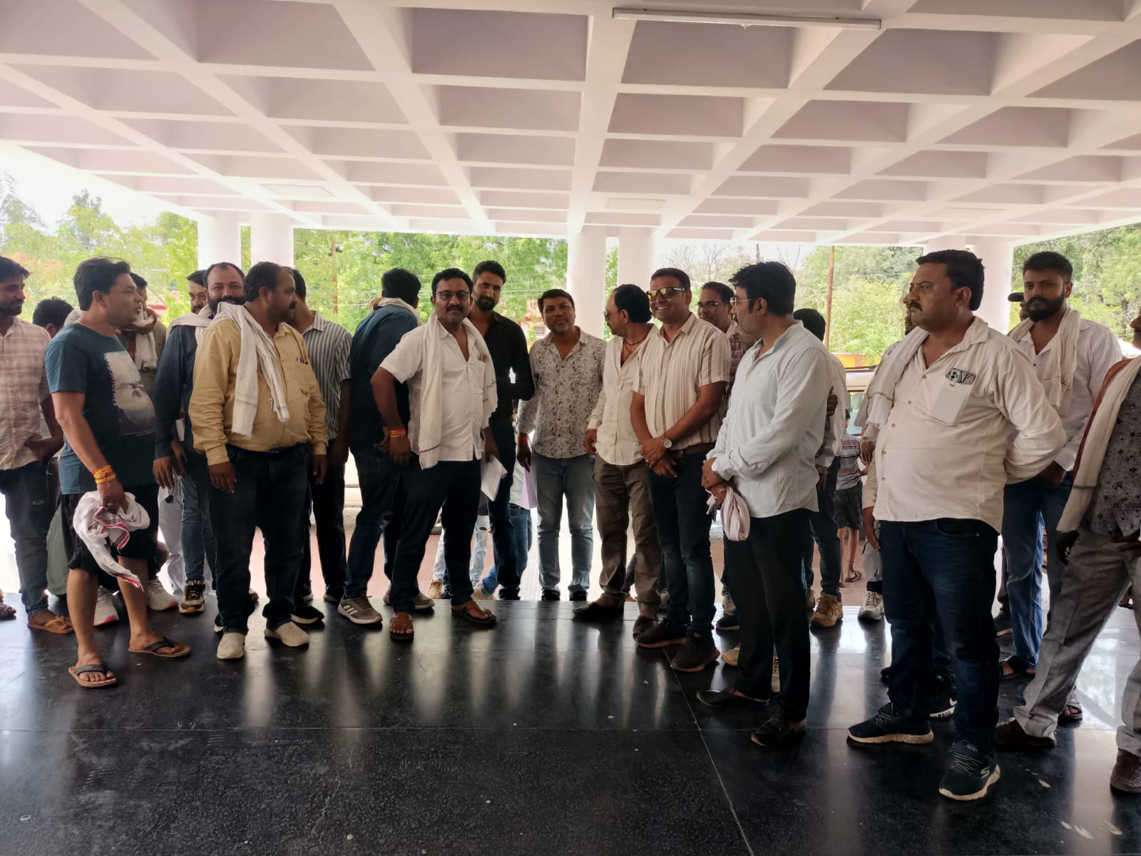 Today Betul News: डंपर यूनियन बोला-अवैध खनन पर ठेकेदार पर हो कार्रवाई