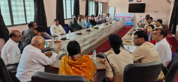 Betul News: शहर में भारी वाहनों के प्रवेश पर लगेगी रोक, निर्धारित स्थान पर खड़ी रहेगी बसें