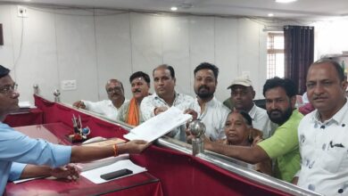 Betul Nagar Palika Chunav : भाजपा में प्रत्याशी ने गाजेबाजे से किया नामांकन जमा, कांग्रेस नेे मनोज और प्रफुल्ल के फार्म जमा कराए