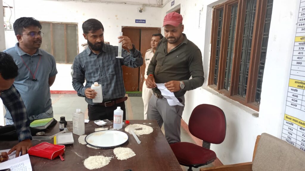 Betul Ki Khabar: सोनाघाटी पर पकड़ाया चावल से भरा हुआ ट्रक