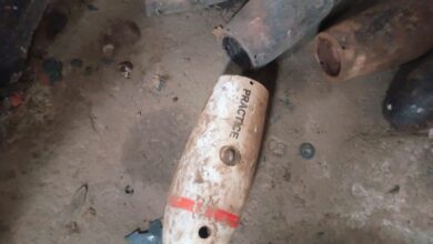 Betul Me Bomb Video : कबाड़ खाने में मिले मिसाइल लांचर बमों के खोल, 1जिंदा बम भी बरामद