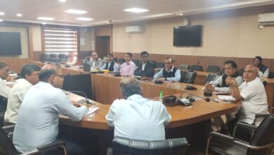 Betul News: डीआरएम के साथ बैठक में ट्रेनों के स्टॉपेज का मुद्दा फिर गरमाया