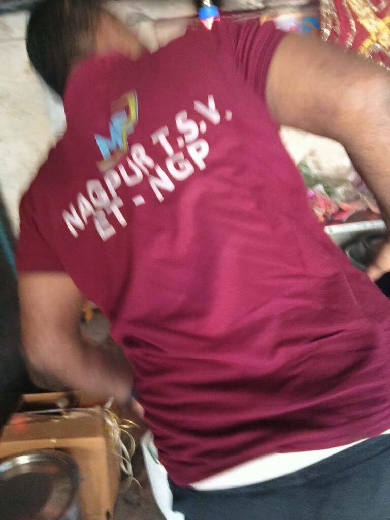 Betul Samachar: डीआरएम के आने से पहले ही ट्रेनों से भूमिगत हुए अवैध वेंडर