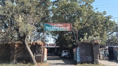 Betul Samachar: शराब दुकानों के संचालन पर शिवसेना-आबकारी आमने सामने