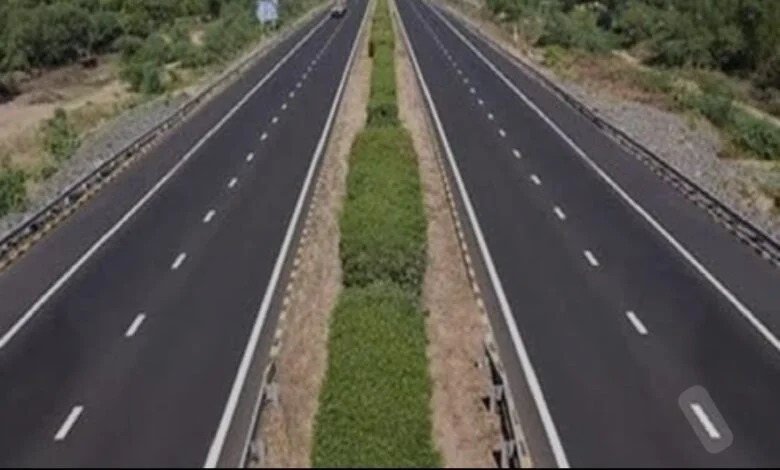 MP News : मध्य प्रदेश में इन शहरों के बीच बनेगा हाई-स्पीड फोरलेन, जल्द ही तैयार होगा डीपीआर