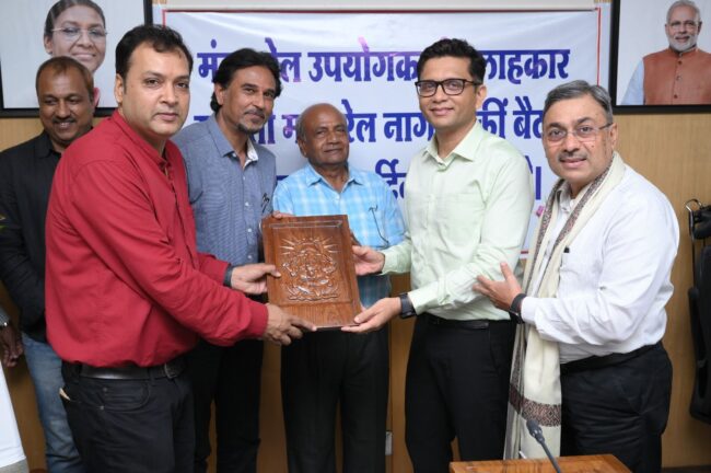 Betul News : दादाधाम एक्सप्रेस शुरू होने की संभावना बढ़ी, नागपुर डिवीजन में 15 में से 4 अमृत स्टेशन बैतूल में, रेल सलाहकार समिति की बैठक में फिर उठे जिले के मुद्दें