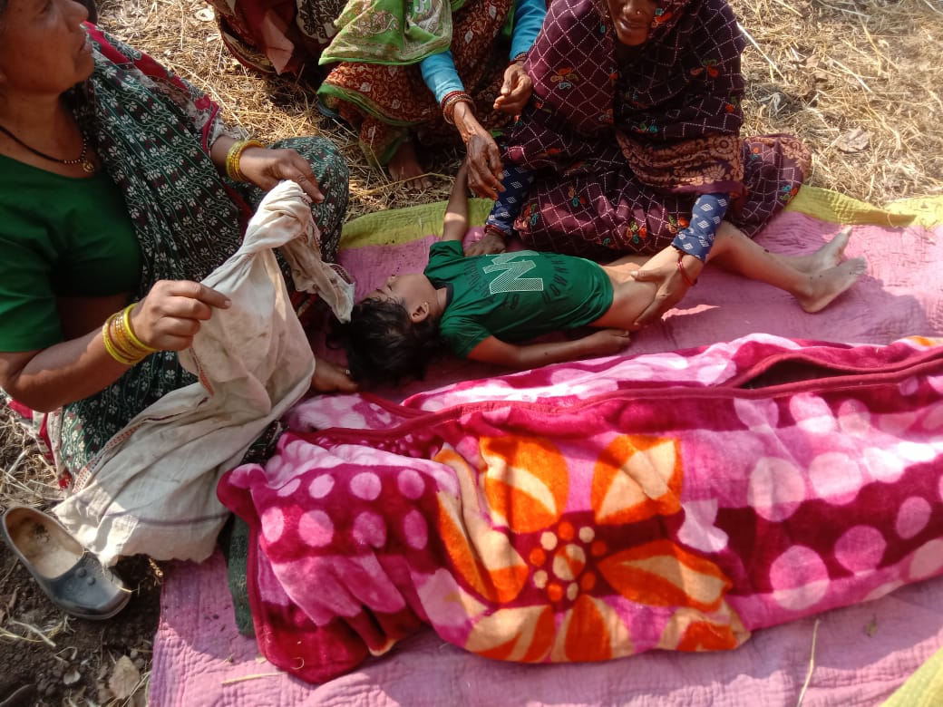 Betul Samachar : कुएं में गिरी पुत्री को बचाने के चक्कर में पिता भी गिरा,दोनों की मौत