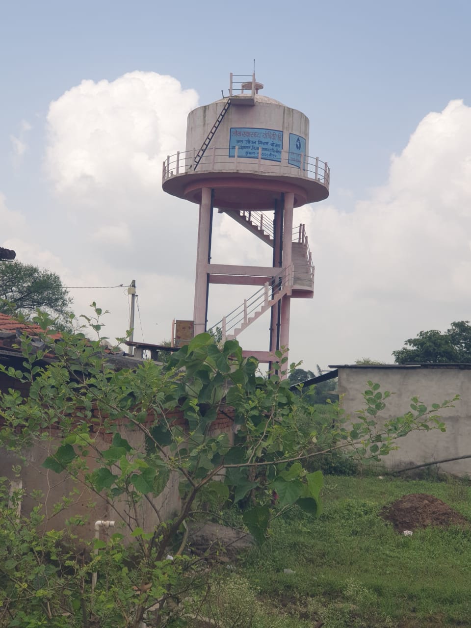 Nal-Jal Yojana: भाजपा विधायक के गृह ग्राम में तीन साल में भी पूरी नहीं हुई नलजल योजना